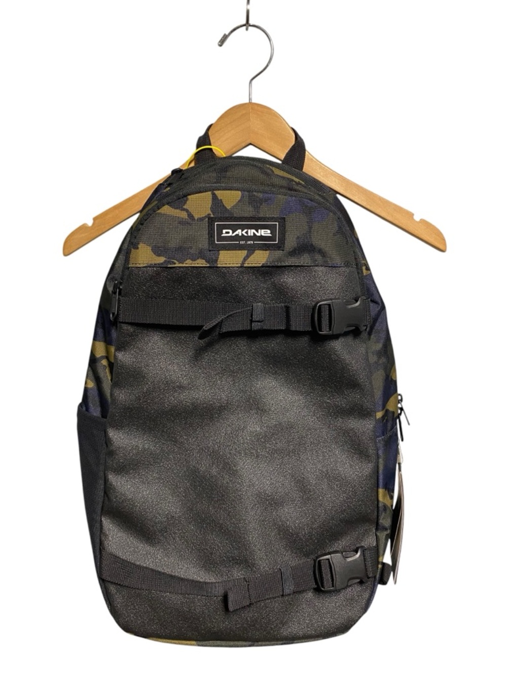 NWT Men’s Dakine Urbn Mission Pack 22L